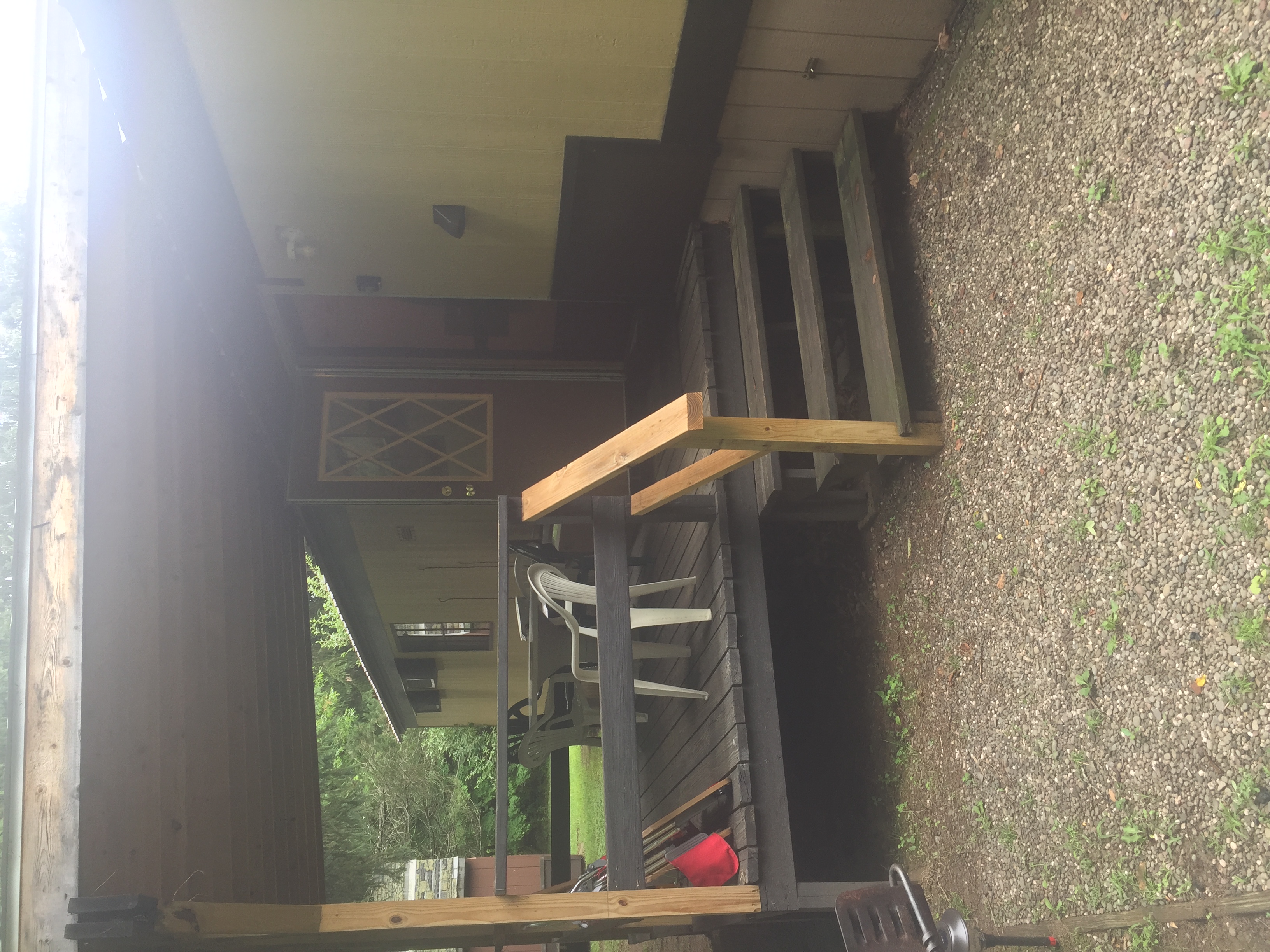 Scenic creekside cabin setting in Livingston Manor, NY with fall foliage